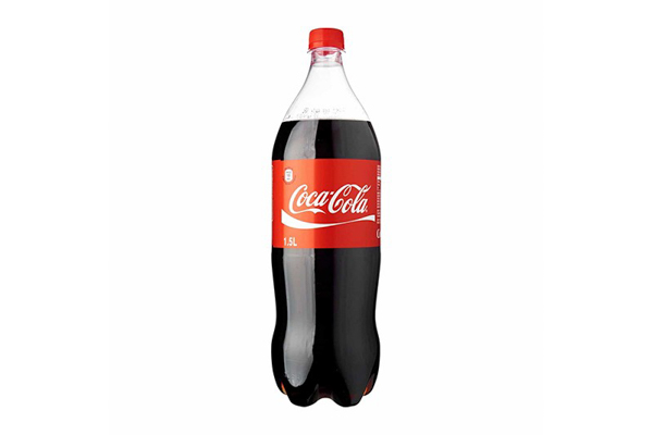 Dùng coca cola tẩy ố bồn cầu
